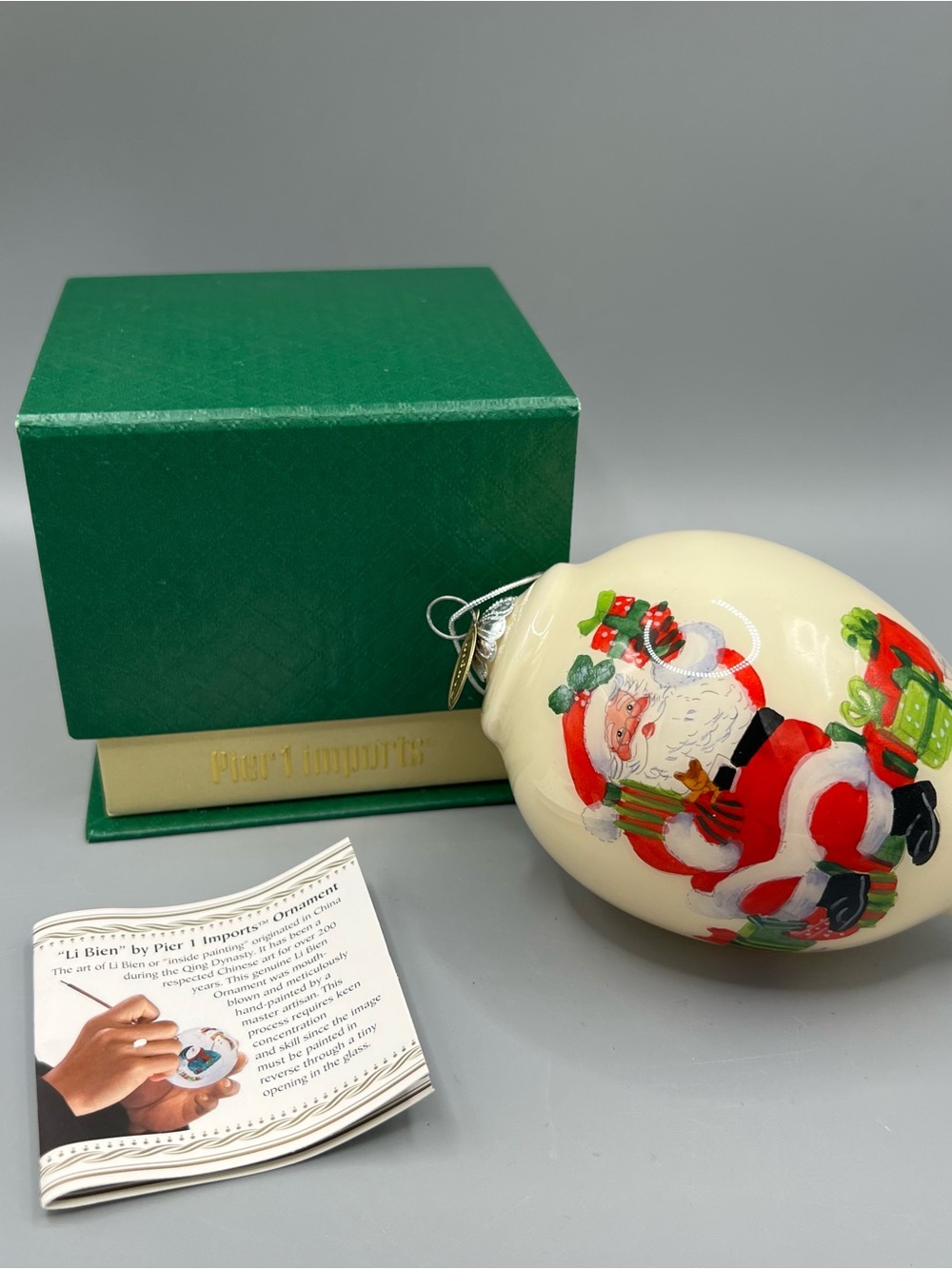 2016 PIER 1 IMPORTS LI BIEN SANTA NOEL CHRISTMAS ORNAMENT GLASS BOXED 4"